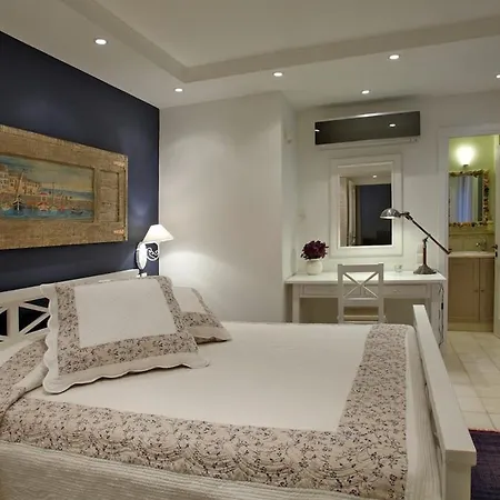 Waterfront Luxury * Agioi Theodoroi (Corinthia)