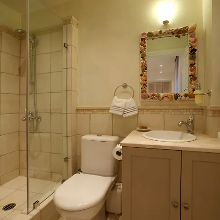 Casa de Férias Waterfront Luxury Agioi Theodoroi