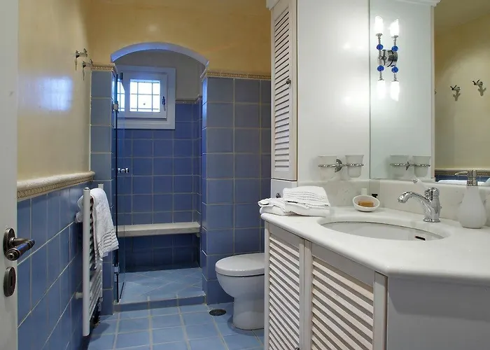 Semesterbostad Waterfront Luxury Agioi Theodoroi (Corinthia)